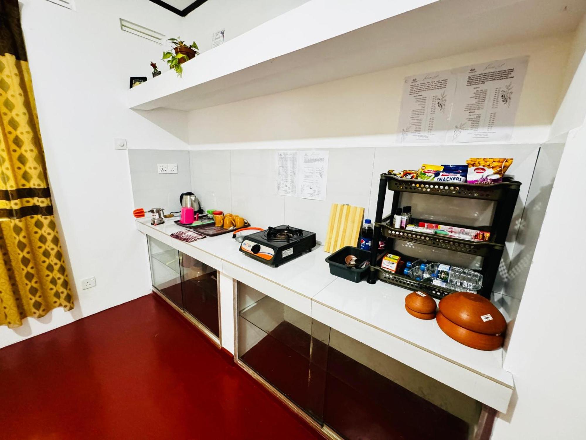 Prestiva Stay Anuradhapura Esterno foto