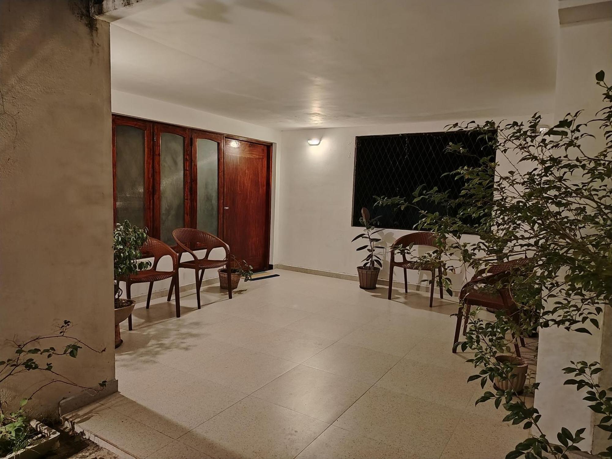 Prestiva Stay Anuradhapura Esterno foto
